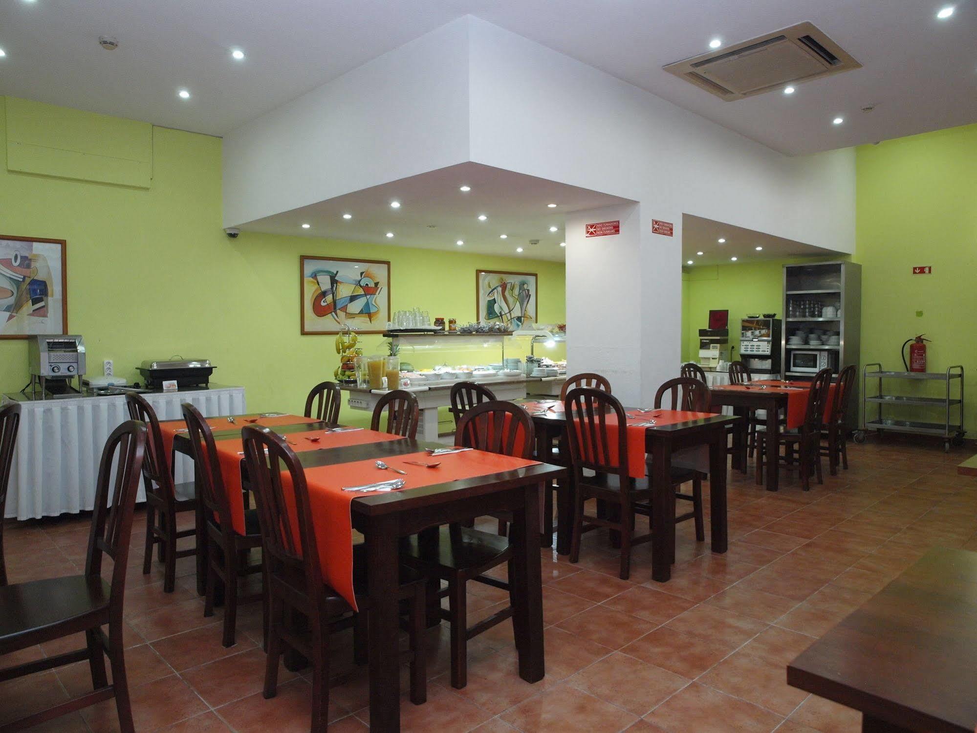 Portimao Center Hotel Bagian luar foto