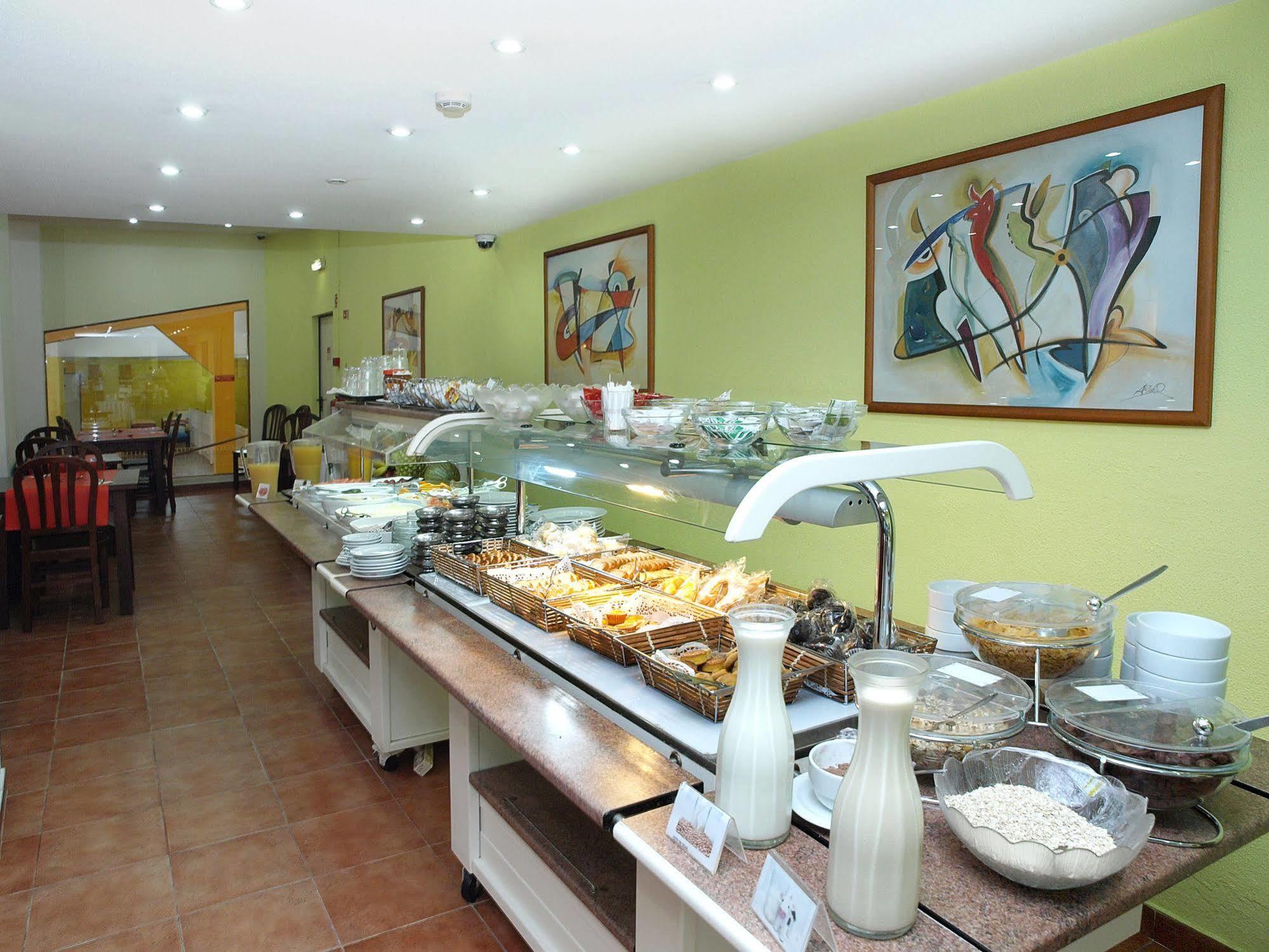 Portimao Center Hotel Bagian luar foto